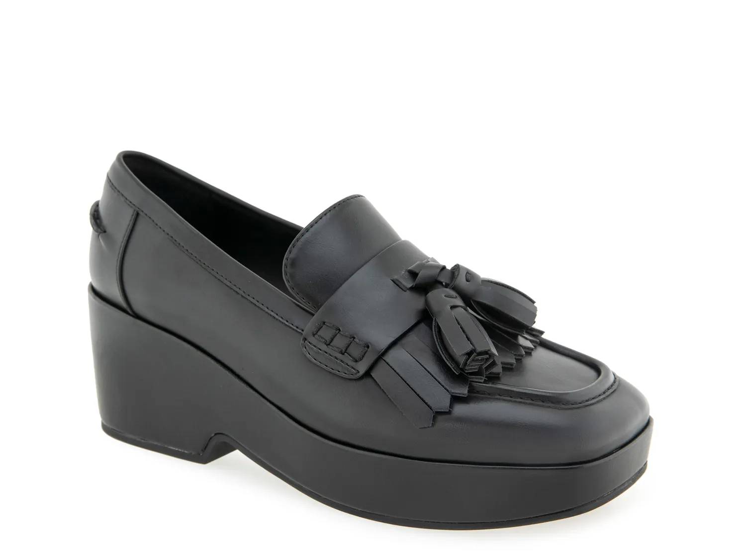 Chaeli Loafer Pump