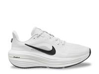 Winflo 12 Running Shoe - Women's White/Black view
