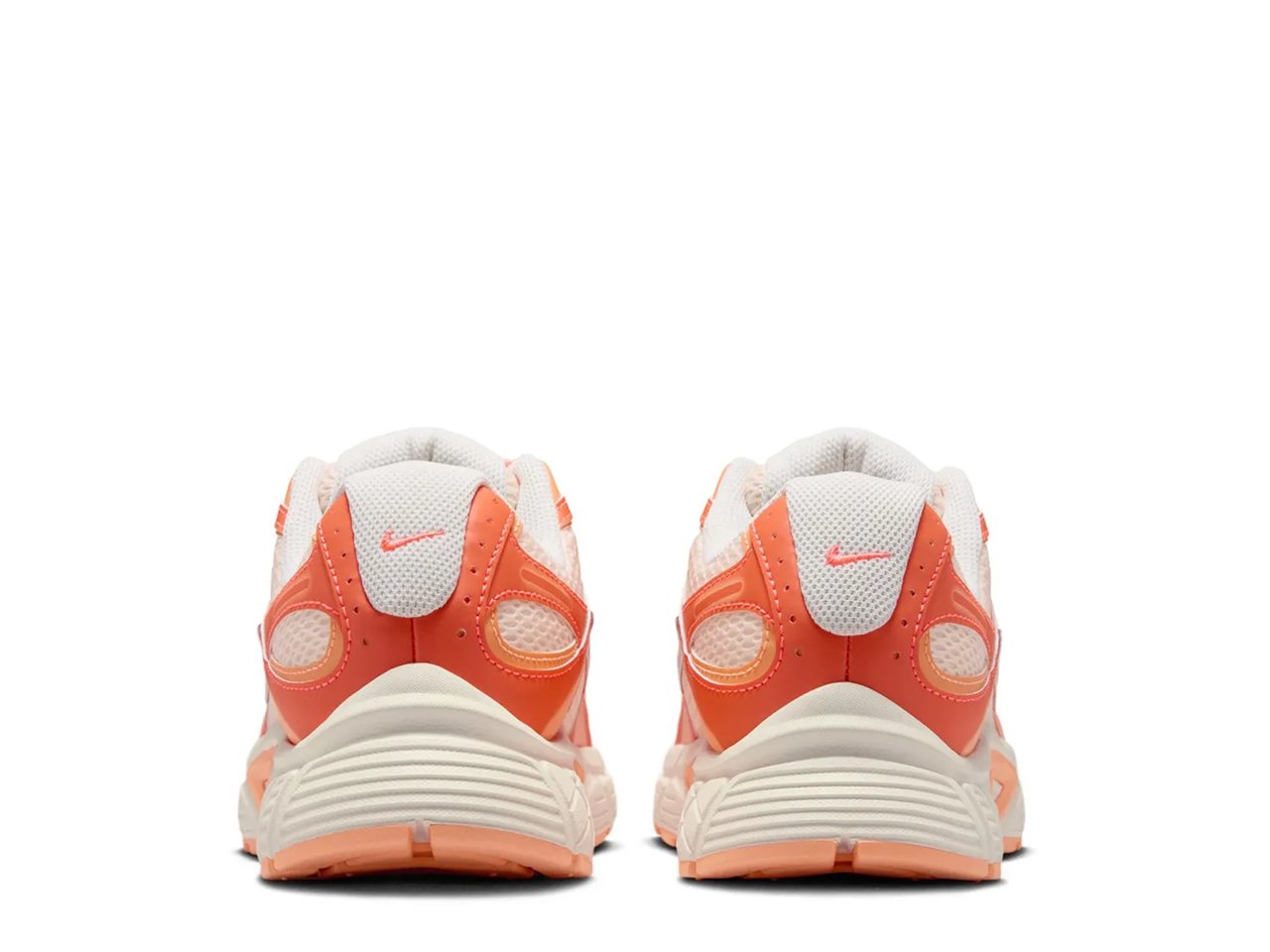 V5 RNR Sneaker - Women's