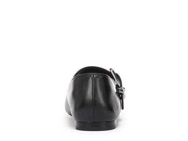 Daniela Mary Jane Flat