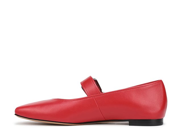 Daniela Mary Jane Flat