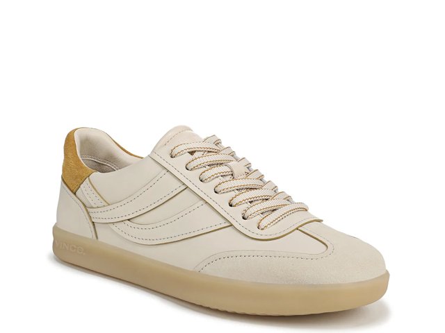 Oasis Sneaker - Women's
