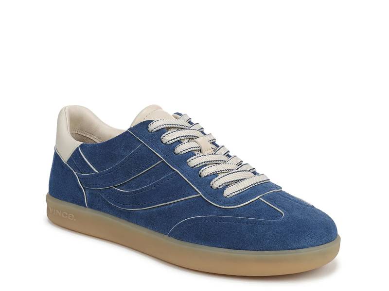 Oasis Sneaker - Women's
