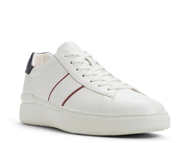 Paxon Sneaker