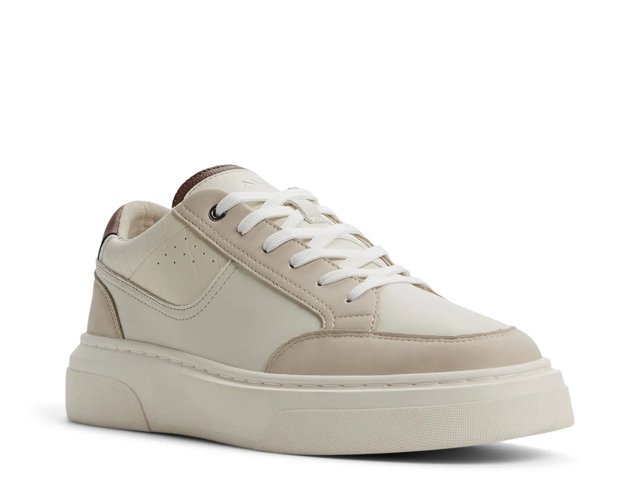 Oakdale Sneaker