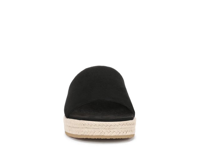 Yasmina Wedge Sandal