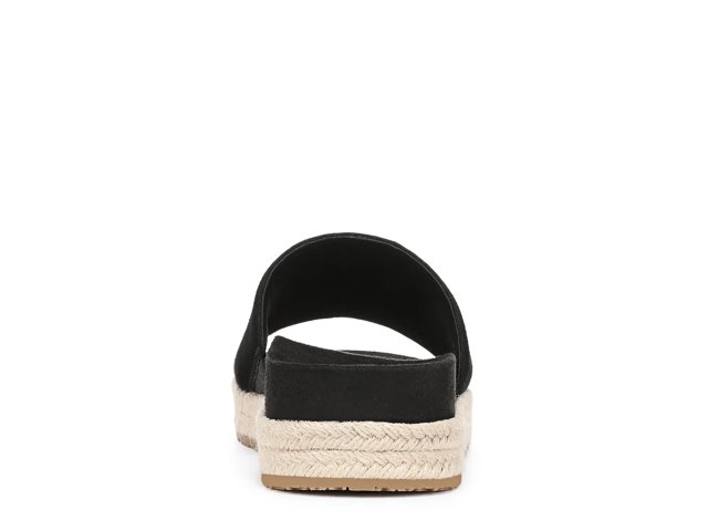 Yasmina Wedge Sandal