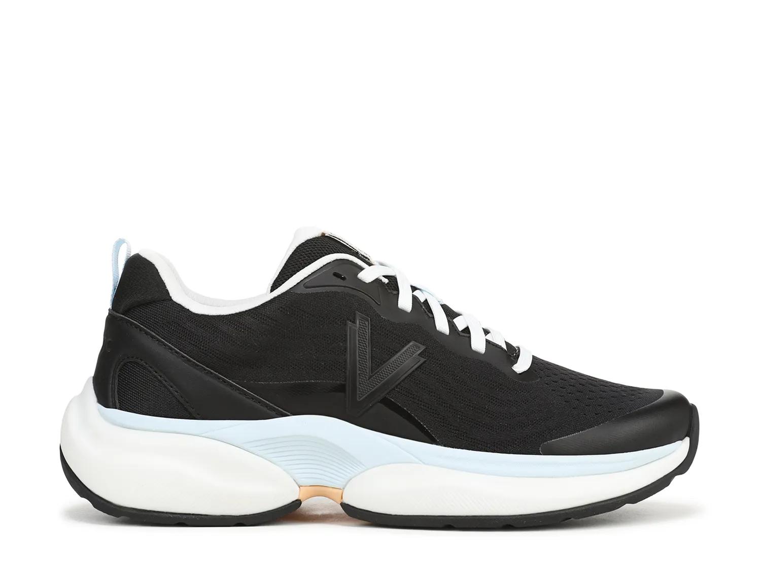 Walk Quest Sneaker