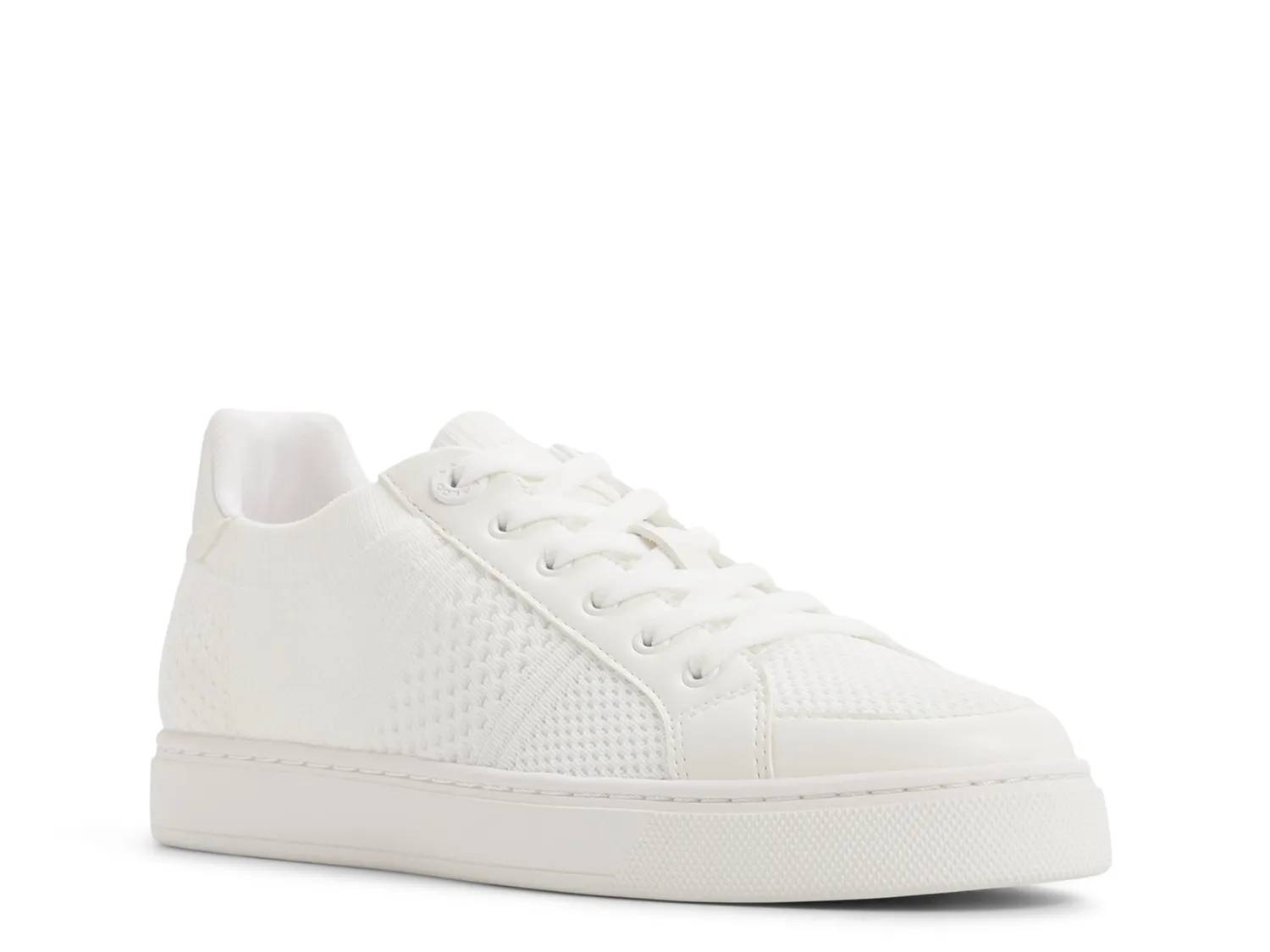 Criehar Sneaker - Women's