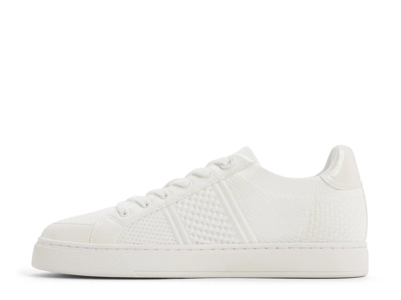 Criehar Sneaker - Women's