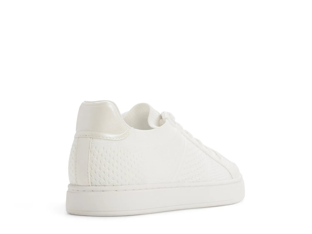 Criehar Sneaker - Women's