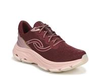 Devotion X Max 2 Walking Shoe - Women's Red view