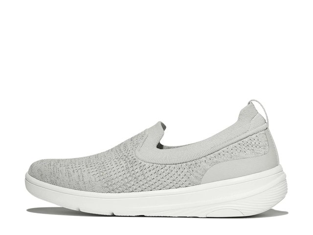Super-Q Slip-On Sneaker