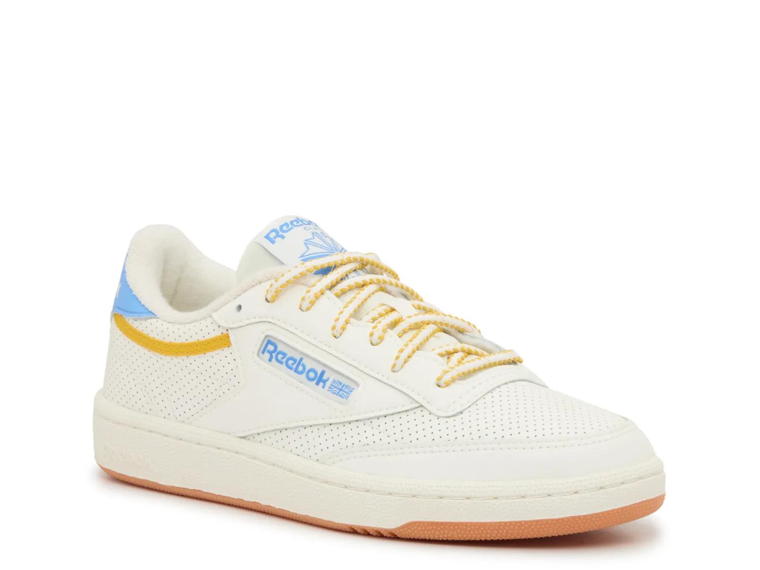 Womans Fashion Sneakers Reebok Club C 85 Sneaker 24890₽