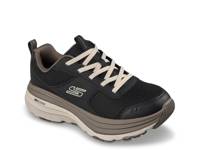 Relaxed Fit: Max Cushioning Zirrus - Cobble Stone Sneaker - Women's Black view