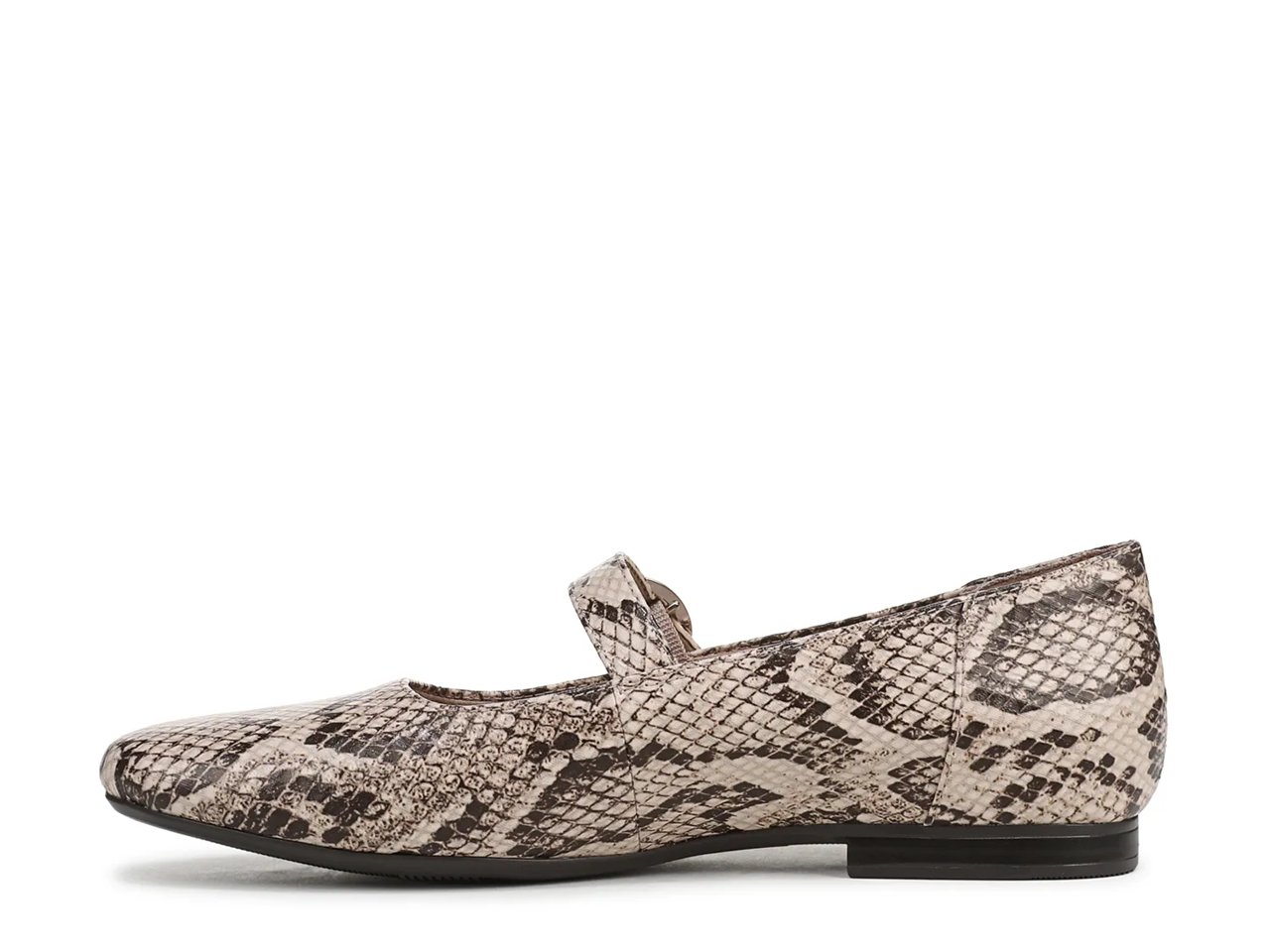 Kelly Mary Jane Flat