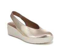 Sutton Pump Champagne Leather view