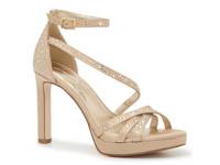 Vanieke Platform Sandal Gold view