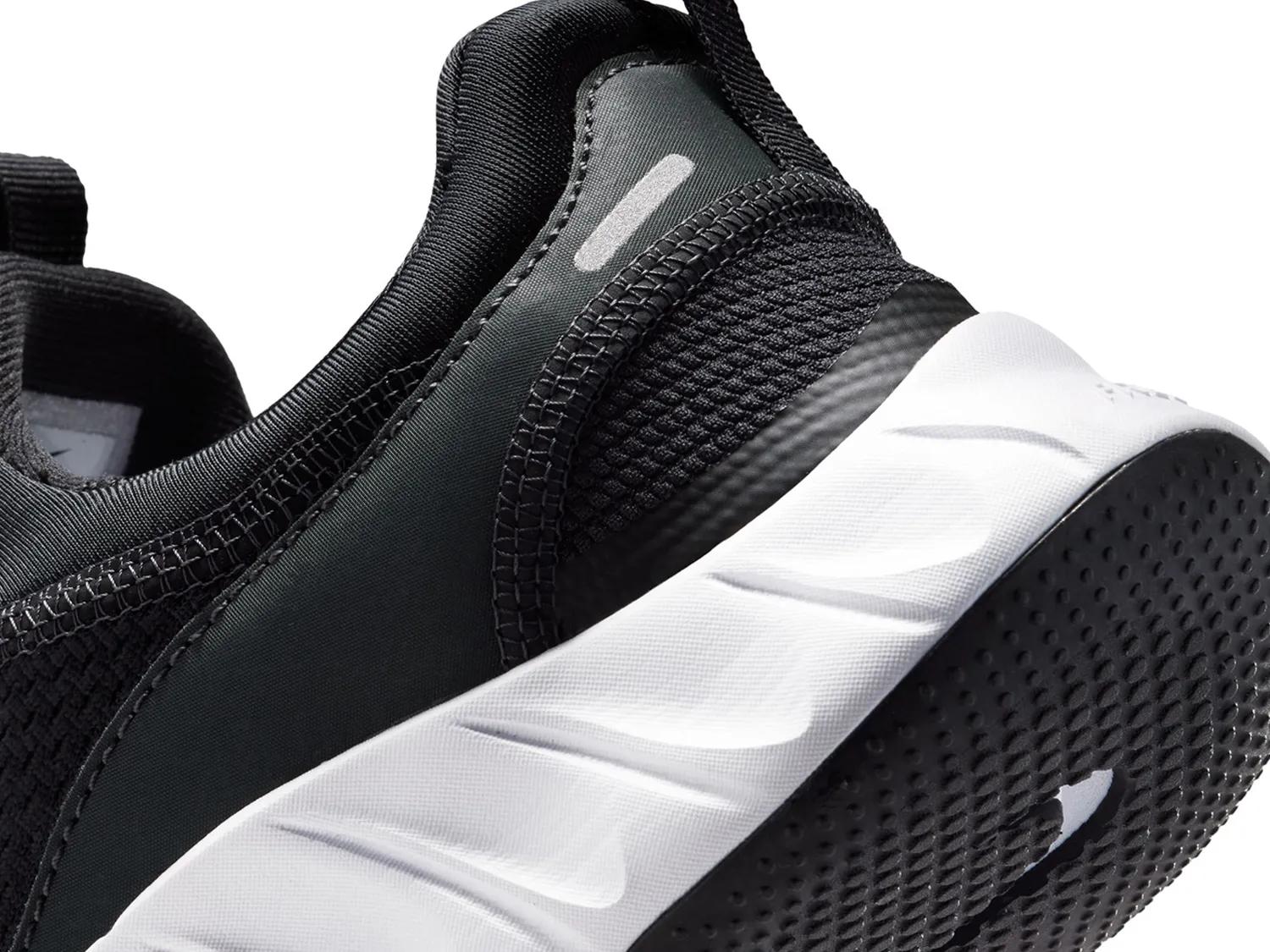 Free Ride Sneaker