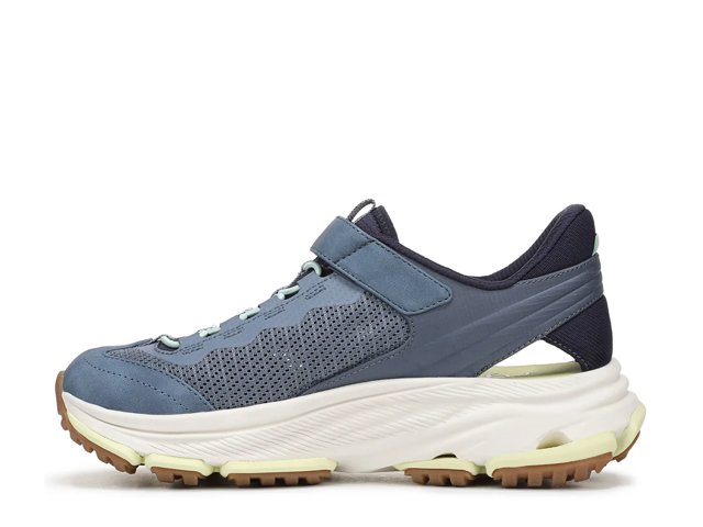 Devotion Max Fisherman Trail Shoe - Women's