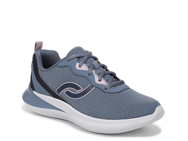 Iconic Walking Shoe - Women's