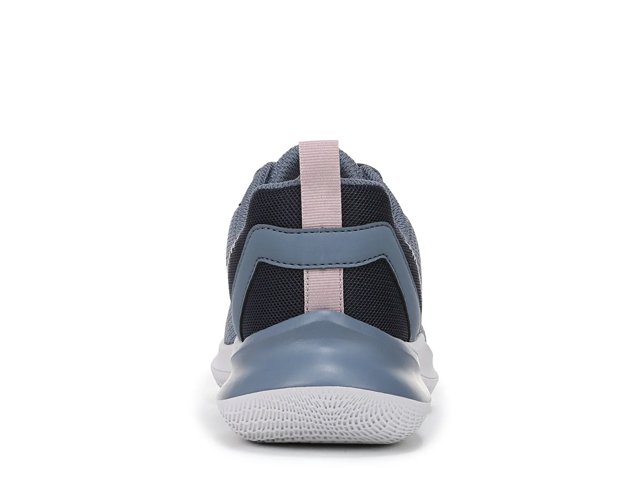 Iconic Walking Shoe - Women's