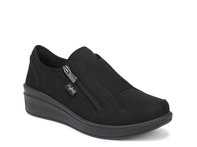Lounge Zip Sneaker - Women's
