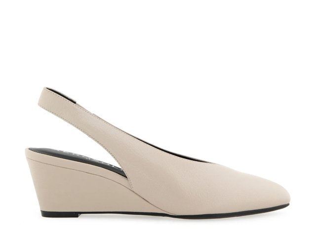 Carmenza Wedge Pump
