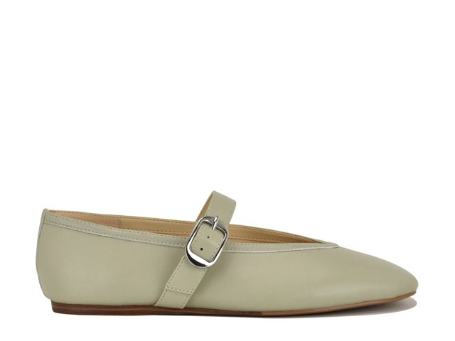 Vancee Mary Jane Flat