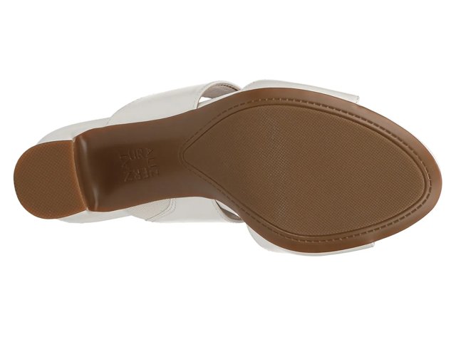 Naturalizer Nessa Sandal - Free Shipping | DSW