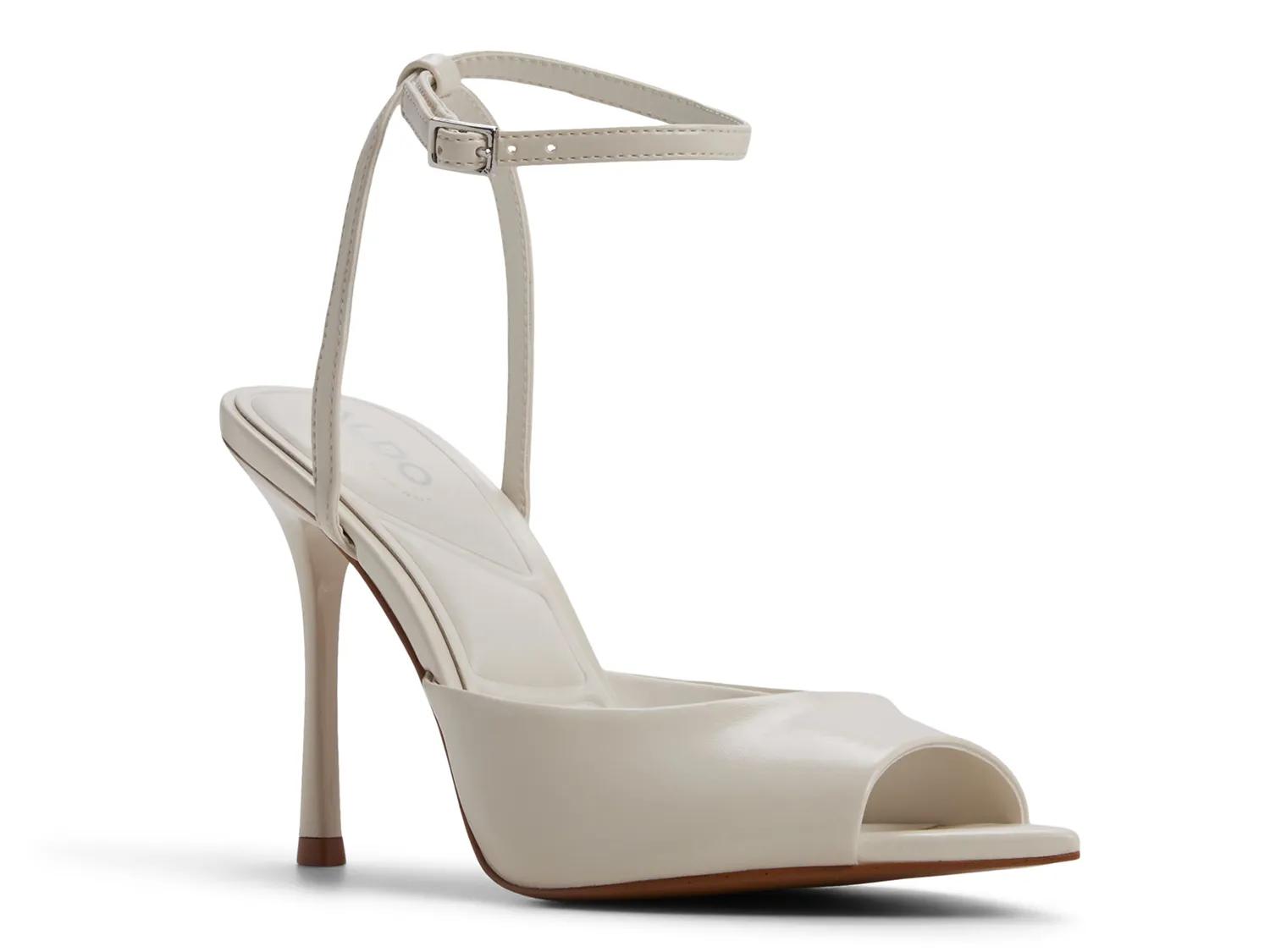 Belen Pump - image 3