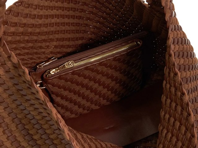 Deliberate XL Shoulder Bag