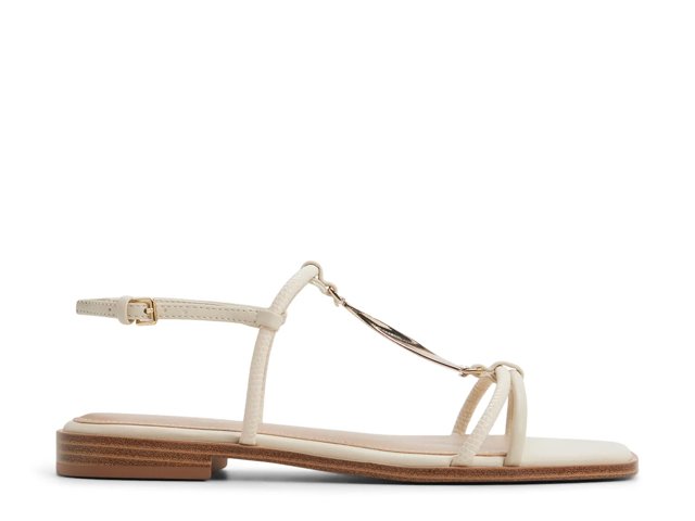 Ebaeryn Sandal