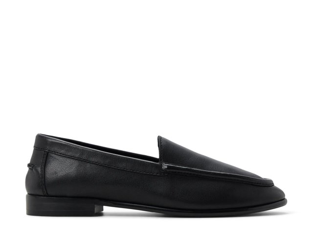 Ambar Loafer