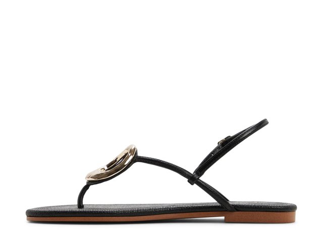 Sophya Sandal