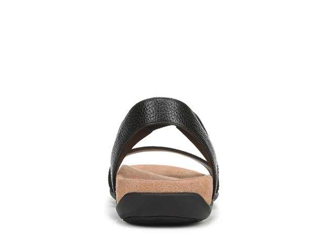 Raina Sandal