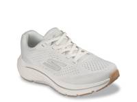 GO RUN Consistent 3 - Rushline Sneaker - Women's Off White view