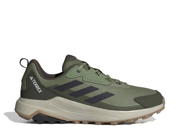Click to shop men's hiking and trail shoes.