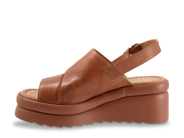 Mentas Wedge Sandal