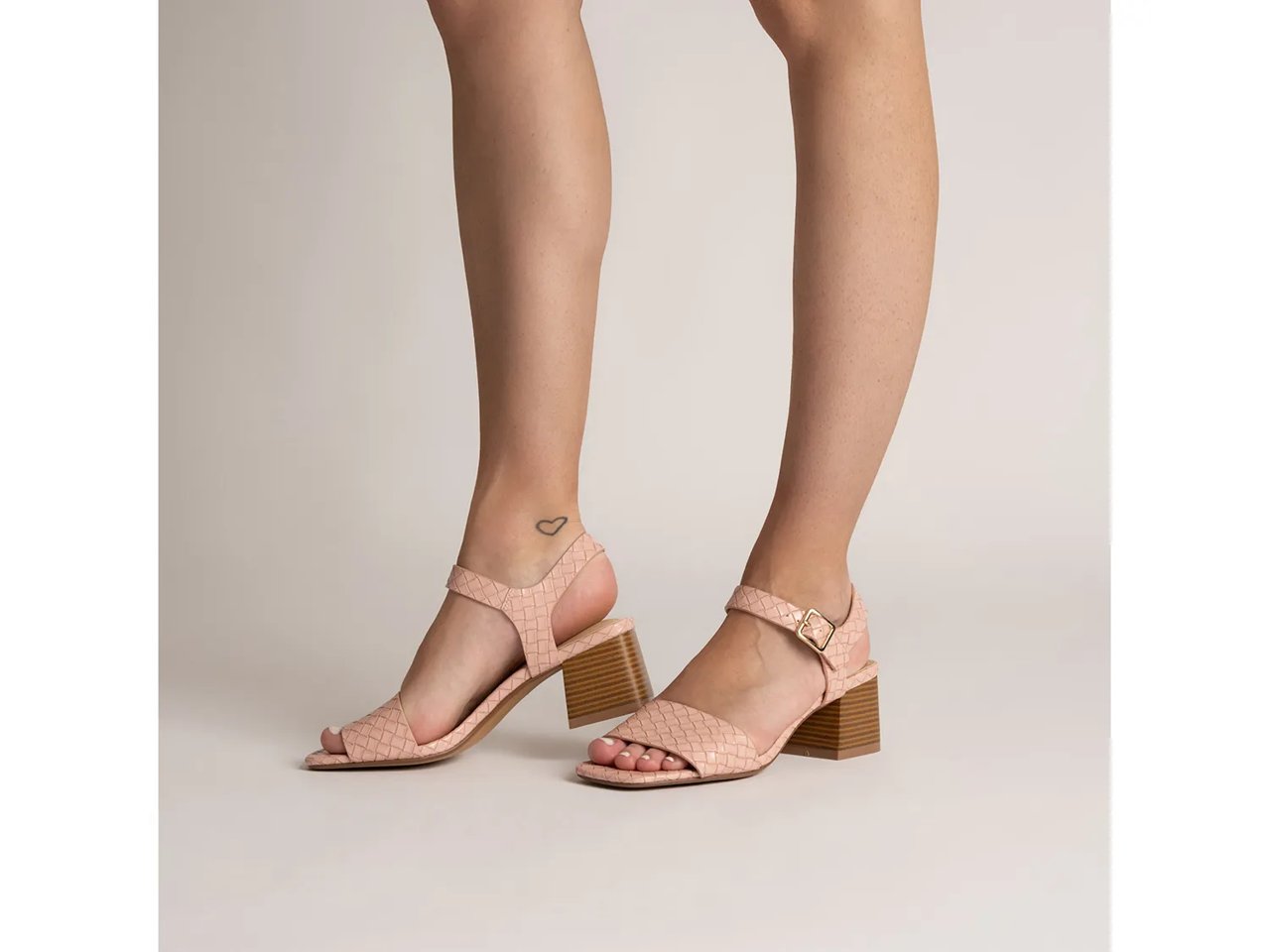 Shaina Sandal