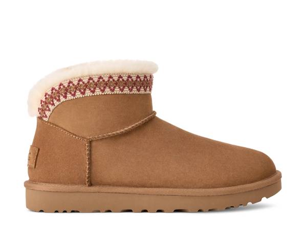 Click to shop women's Snow & Winter Boots at DSW Designer Shoe Warehouse.