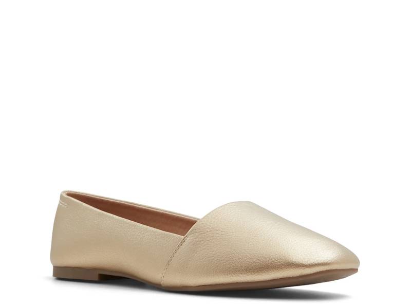 Samantha Flat