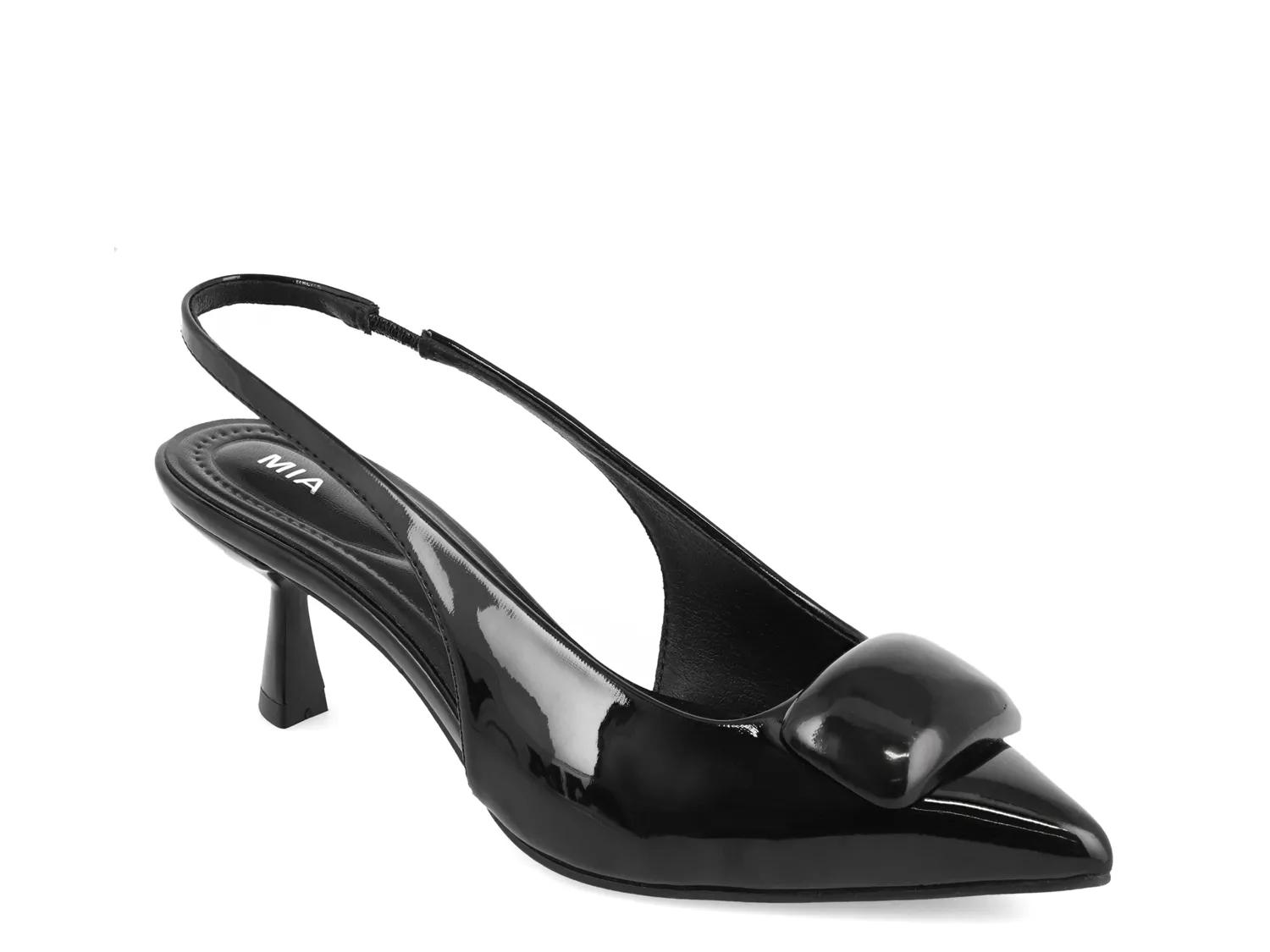 Nena Pump - image 2