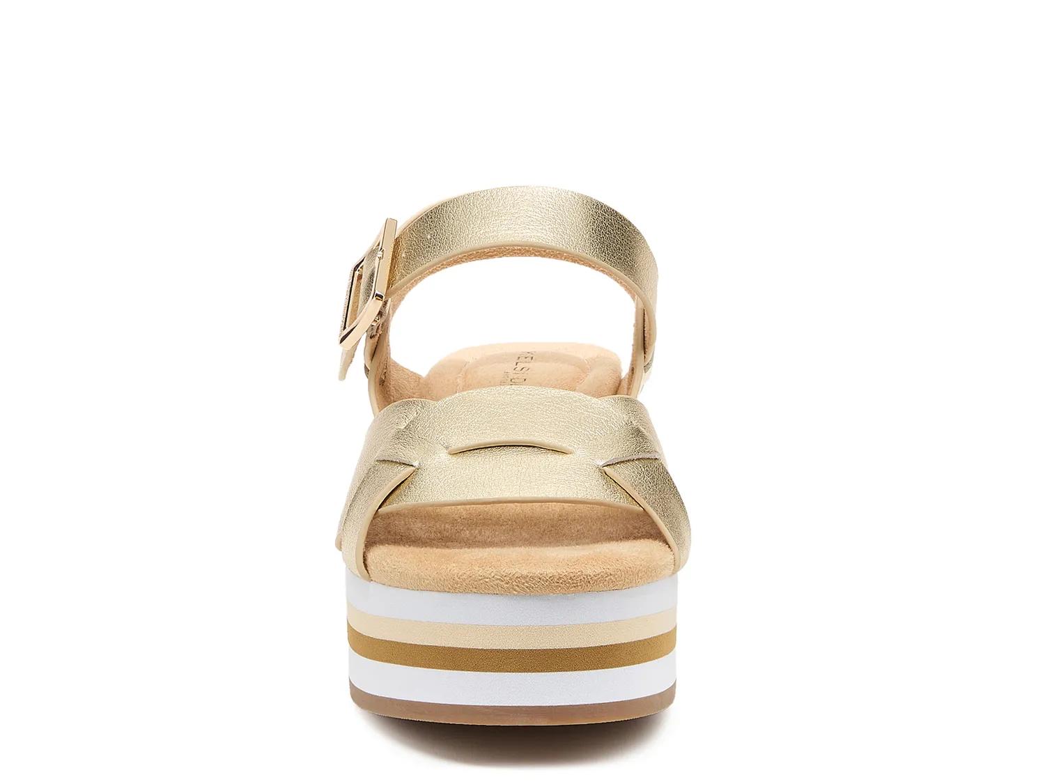 Breeze Platform Sandal