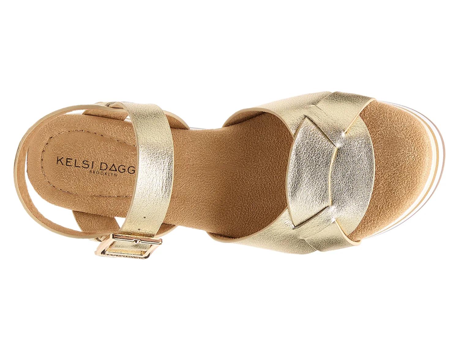 Breeze Platform Sandal