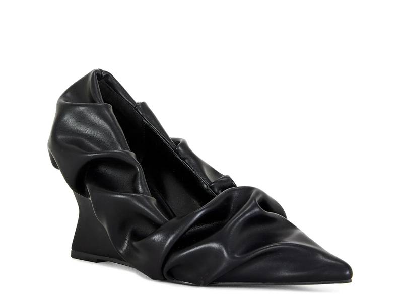 Aicha Wedge Pump
