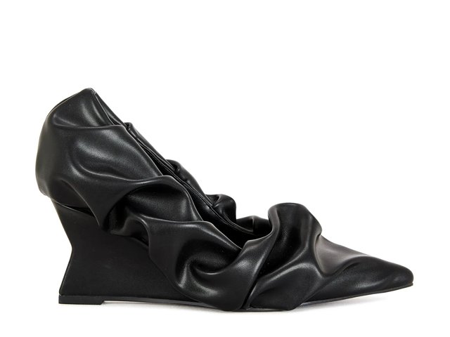 Aicha Wedge Pump