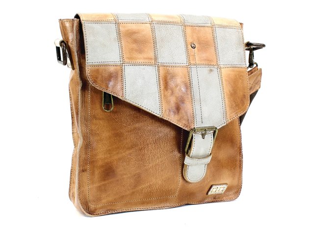 Venice Beach II Leather Crossbody Bag