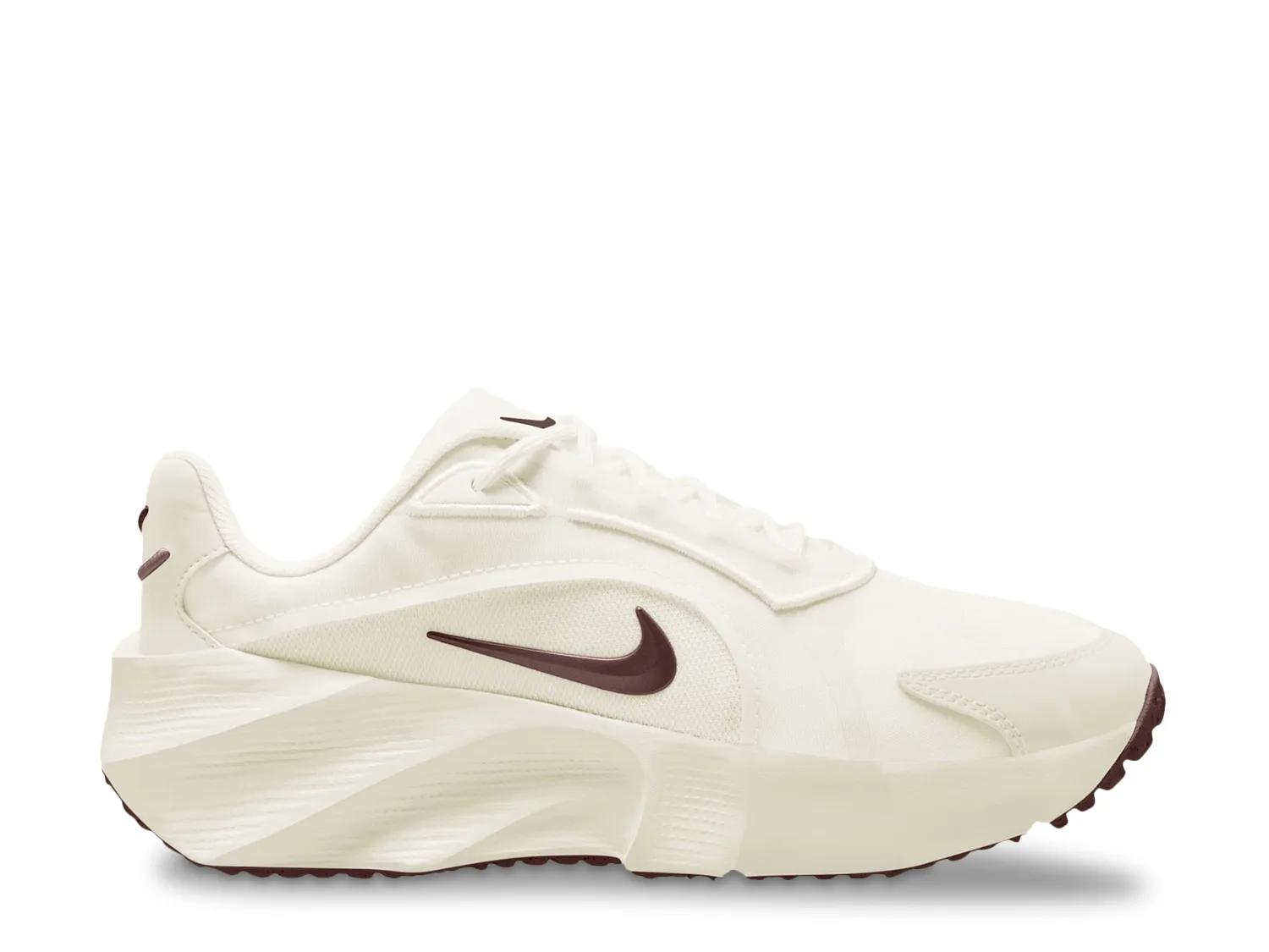 Nike Aura Edge Sneaker In Off White