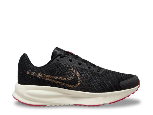 Click to shop women's nike running shoes